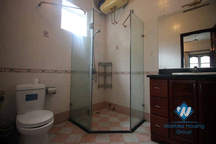 Gorgeous house in Tay Ho district for rent 